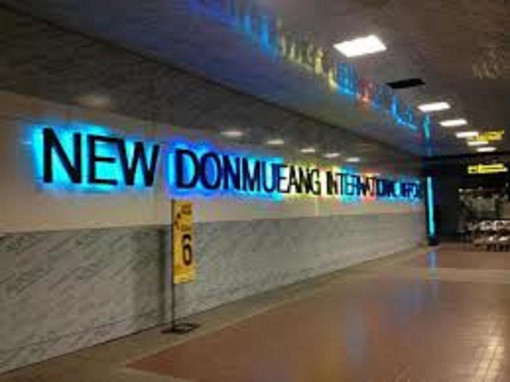 DMK Don Mueang Airport Guest House Pak Kret Bagian luar foto