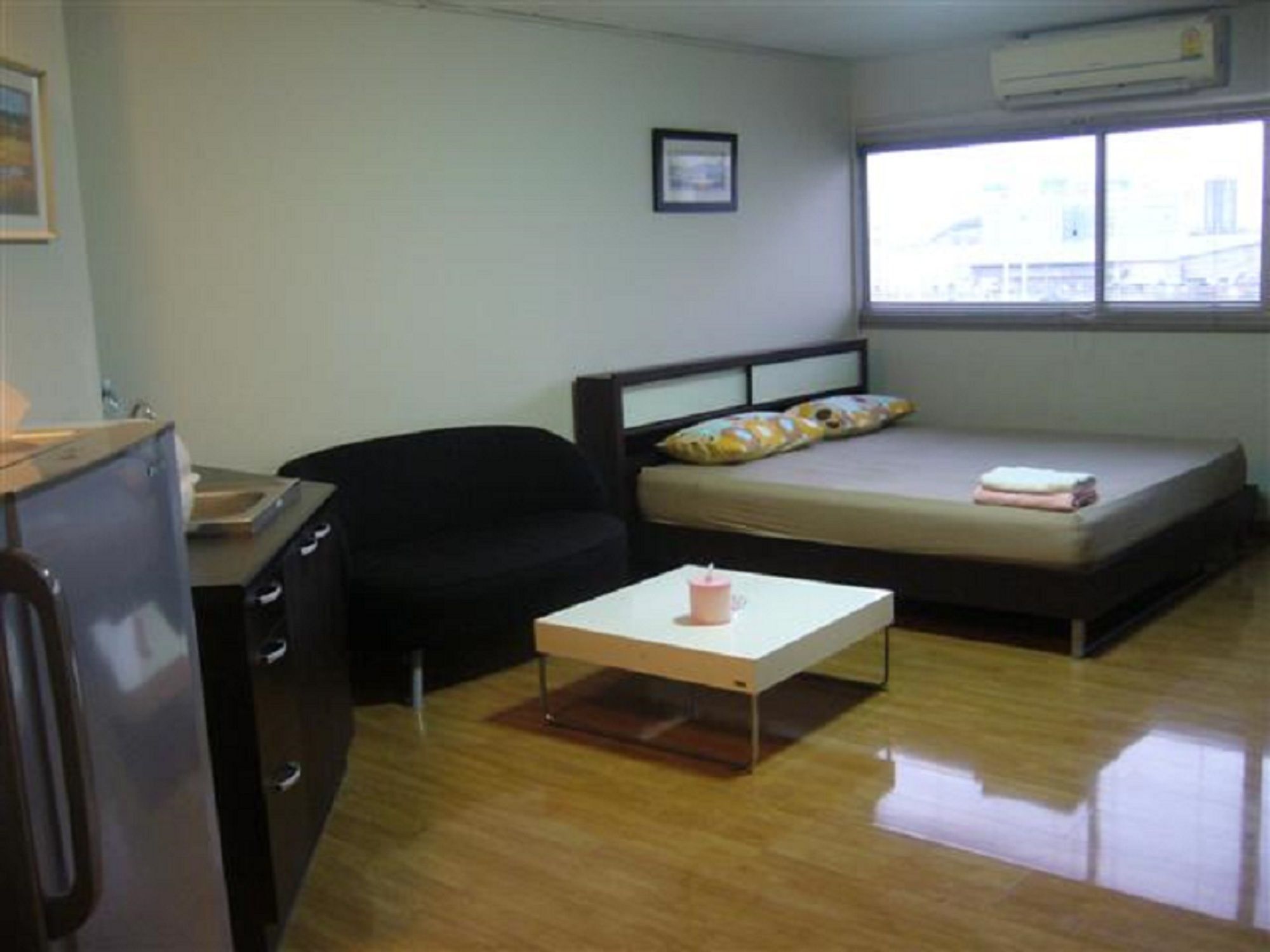 DMK Don Mueang Airport Guest House Pak Kret Bagian luar foto